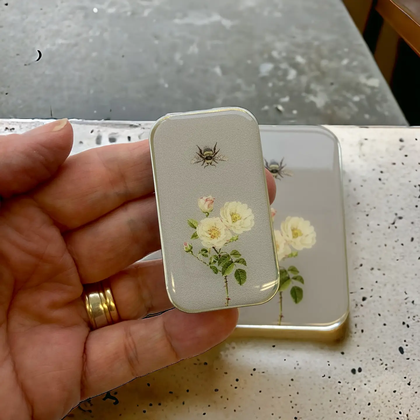Firefly notes | Notions Tin | Small - Image 14